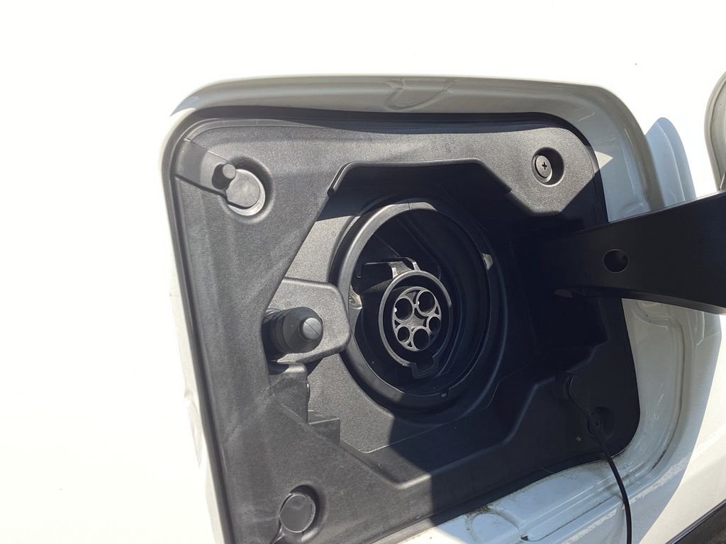 Used 2022 White Toyota SE image 12