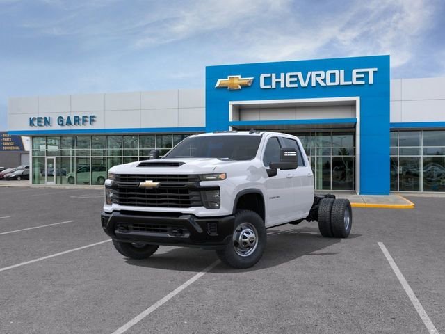 2026 Chevrolet Silverado 3500 HD Work Truck - Photo 9