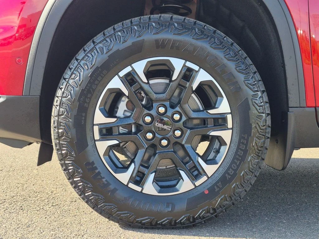 2027 GMC Acadia AT4 - Photo 26