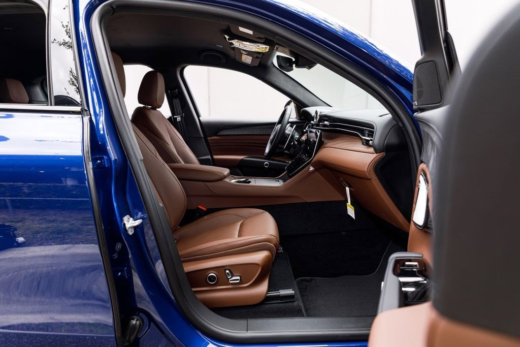 New 2026 Blue Maserati Modena image 12