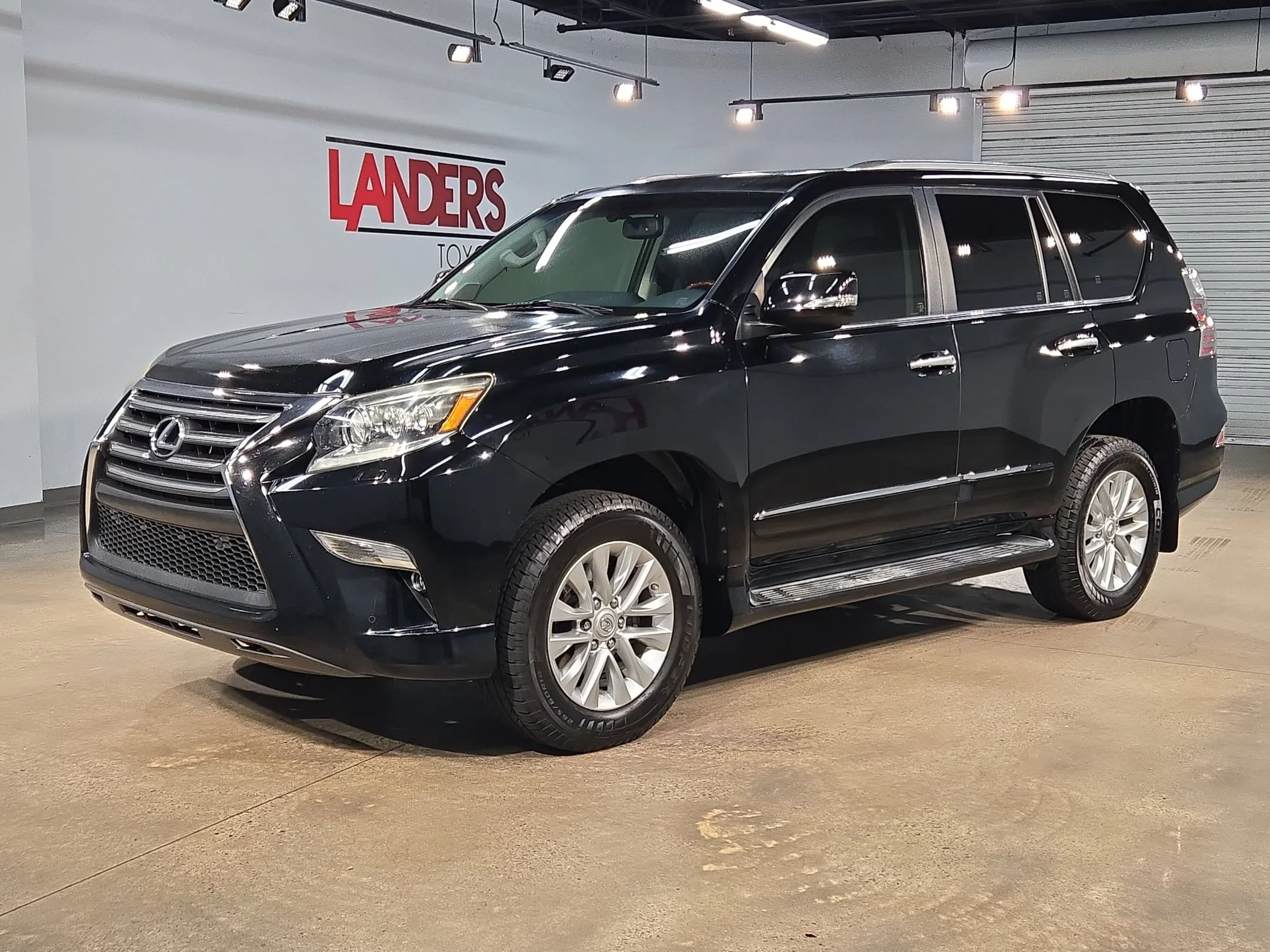 Used 2017 Black Onyx Lexus GX 460 image 3