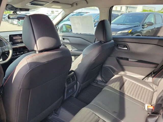 New 2026 Obsidian Green Pearl Nissan Rock Creek® image 24