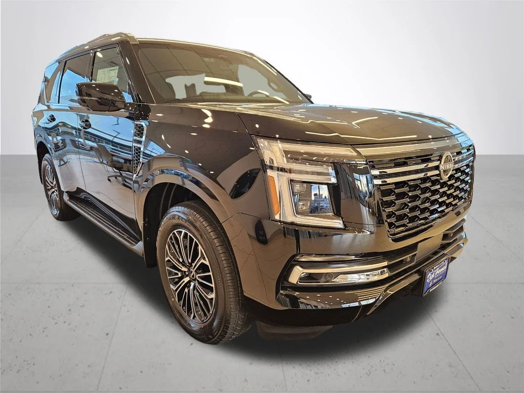 New 2026 Super Black Nissan Platinum image 5
