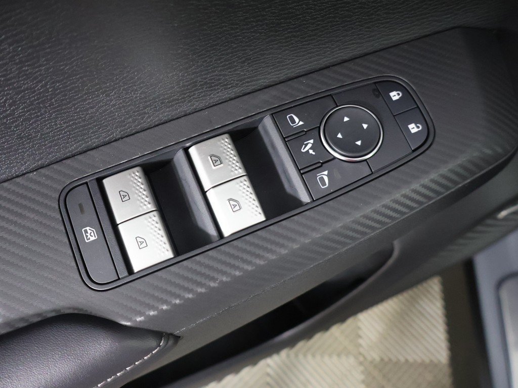 2026 Mitsubishi Outlander SEL - Photo 42