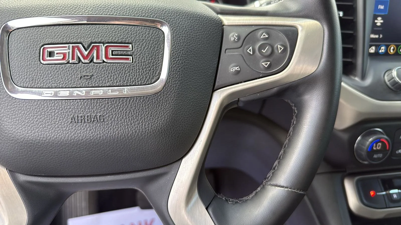 Used 2023 White GMC Denali image 16