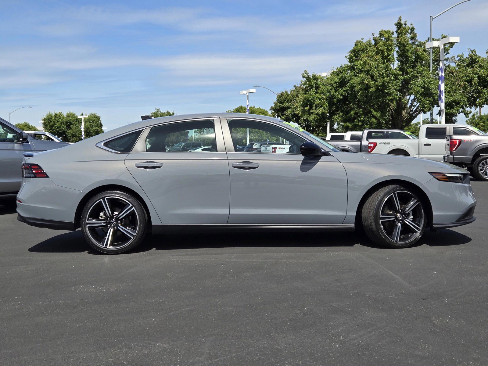 Used 2023 Gray Honda Sport image 3
