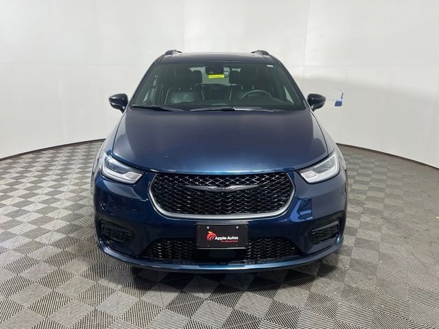 Certified Used 2025 Blue Chrysler Limited image 2