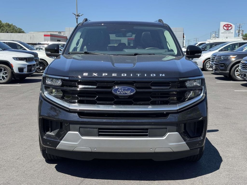 Used 2026 Black Ford Platinum image 27