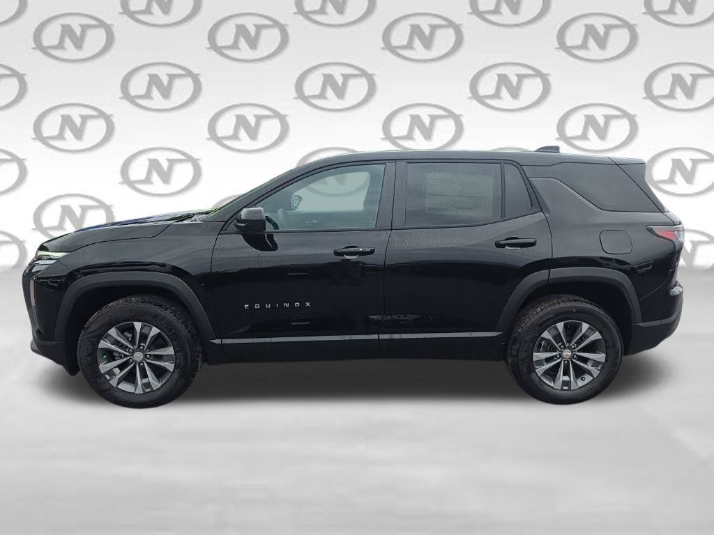 2027 Chevrolet Equinox LT - Photo 10