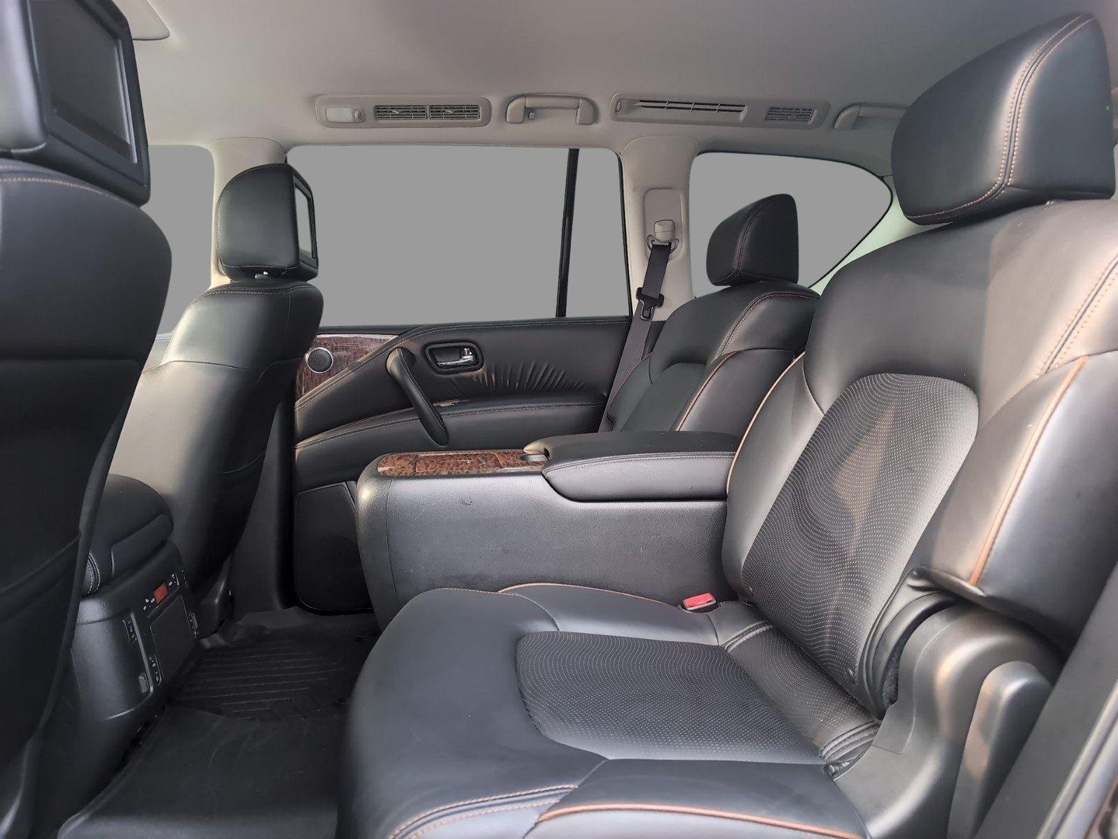 Used 2018 Mocha Almond Nissan Platinum image 34