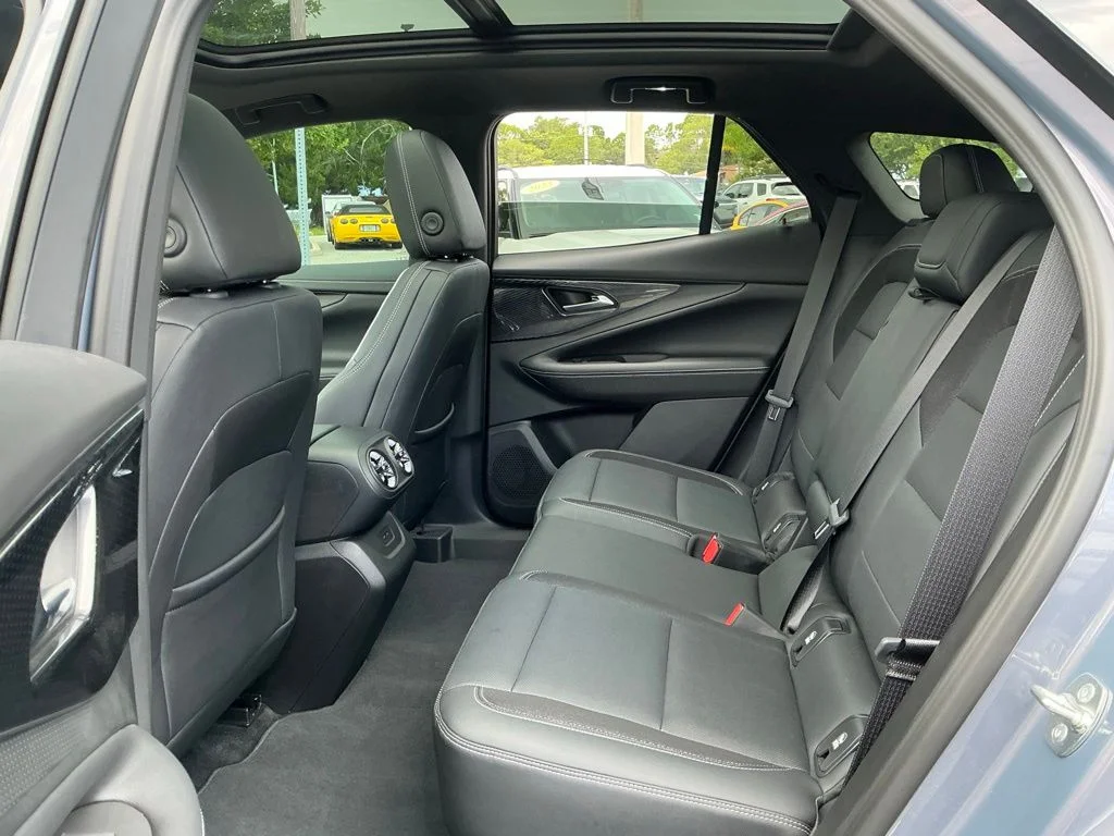 Used 2024 Gray Chevrolet LT image 34