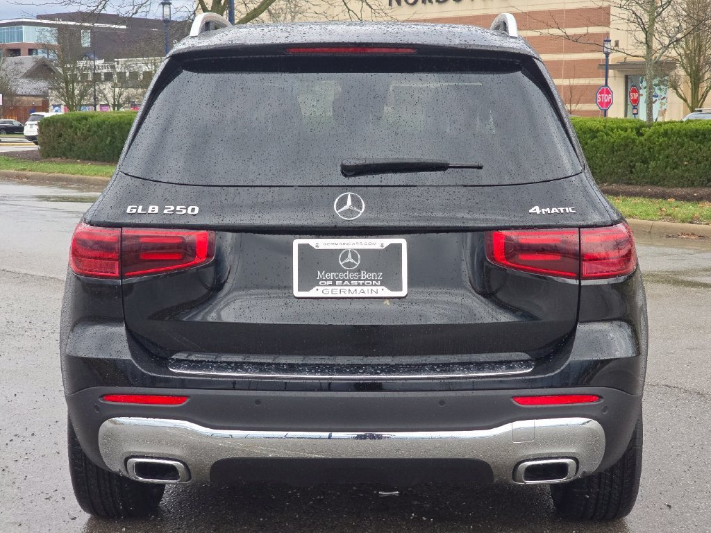 New 2026 Night Black Mercedes-Benz GLB 250 image 54