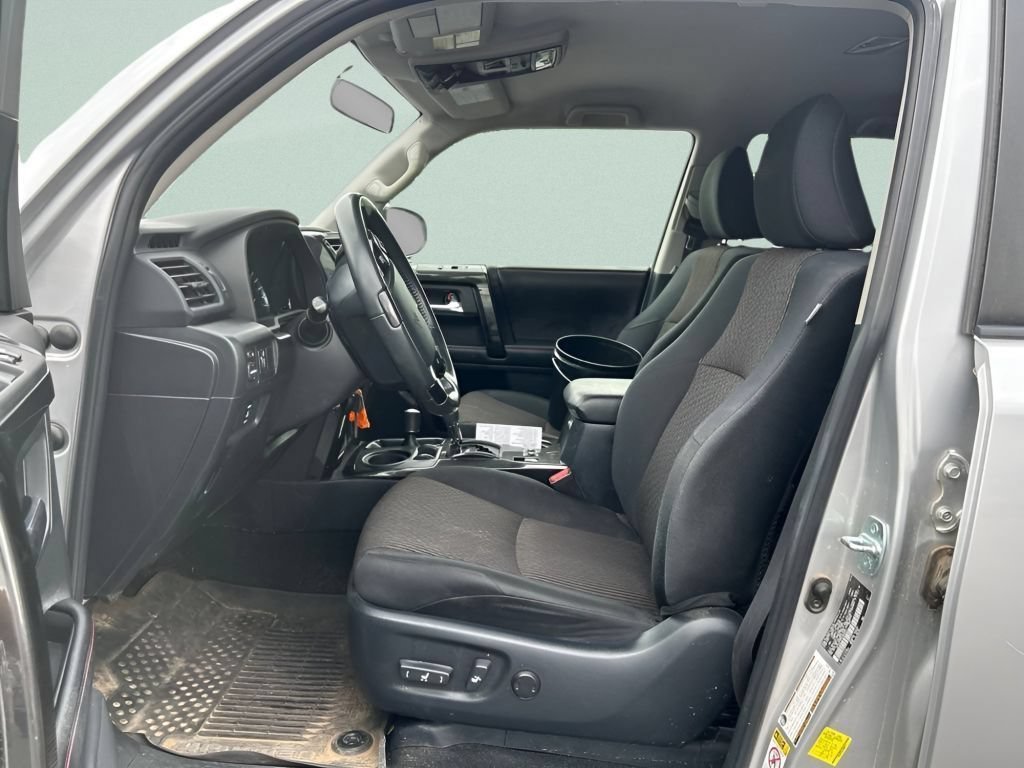 Used 2016 Classic Silver Metallic Toyota Trail image 16