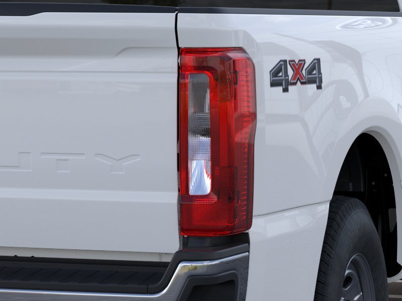 New 2026 Oxford White Ford F-250® XL image 21