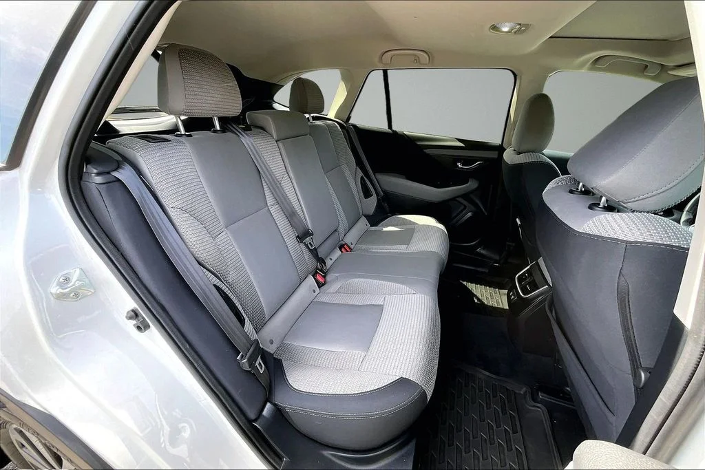 Certified Used 2022 White Subaru Premium image 25