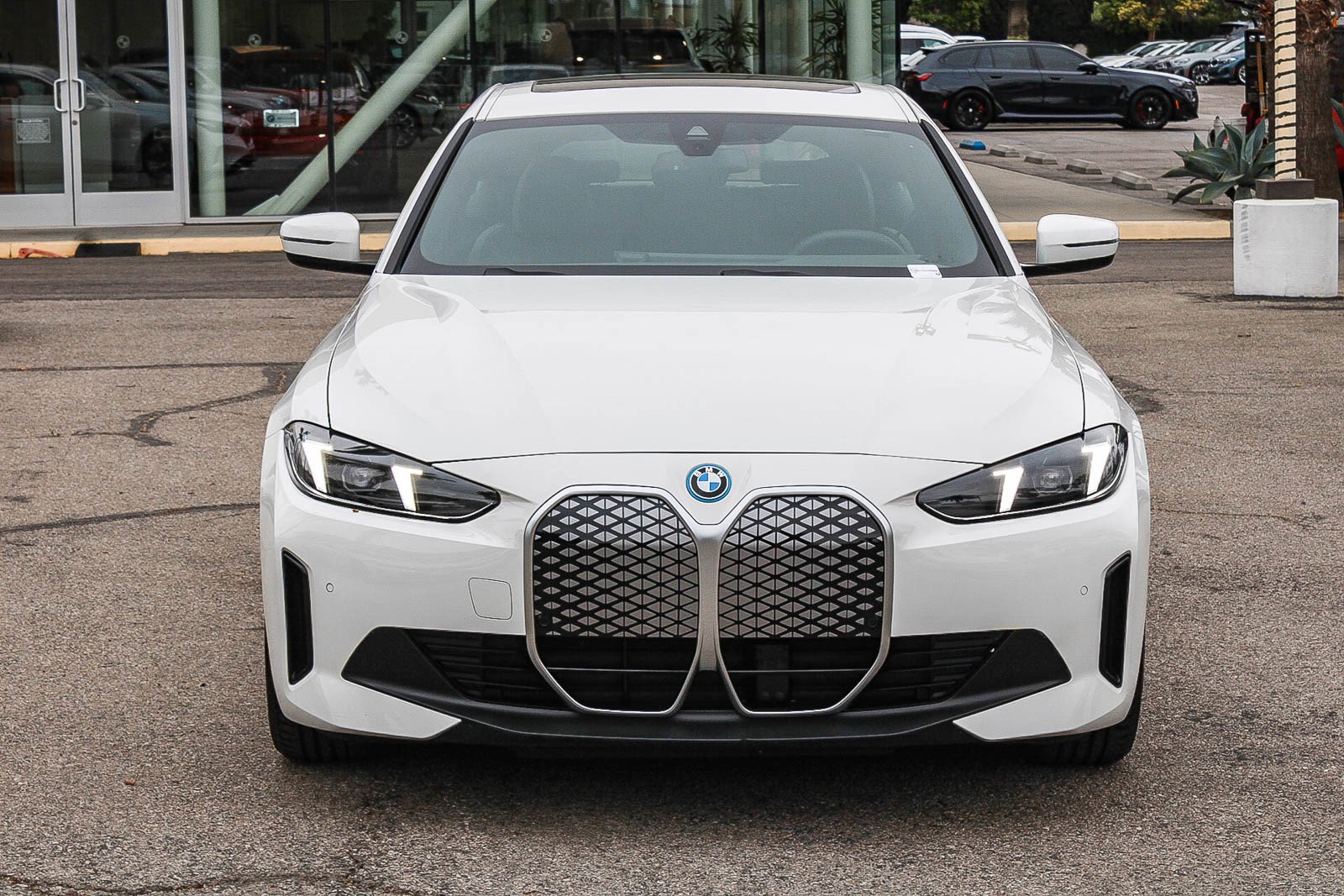 Used 2025 BMW i4 40 with VIN WBY23HD04SFU19007 for sale in Camarillo, CA