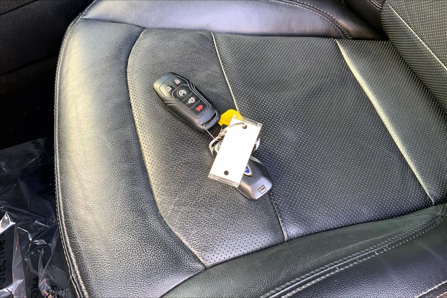 Used 2017 Magnetic Metallic Ford Limited image 12