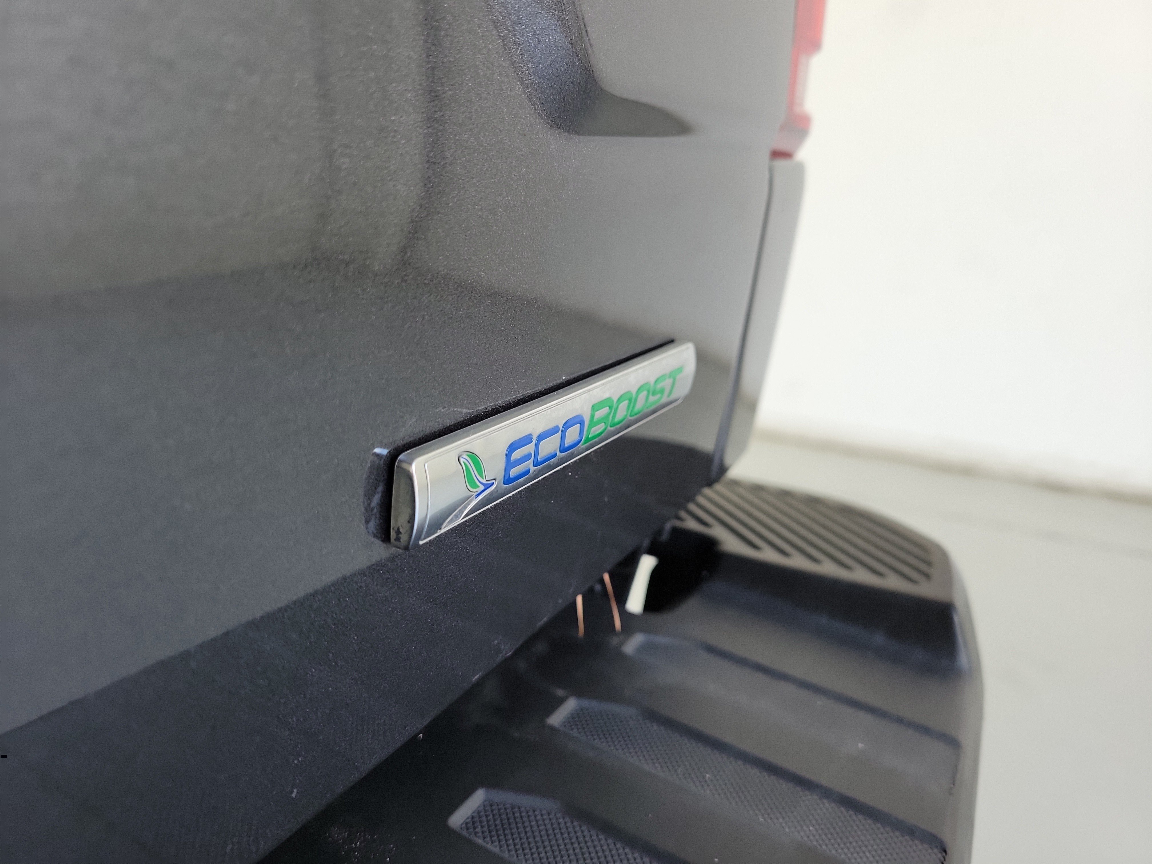 Used 2018 Magnetic Ford XLT image 8