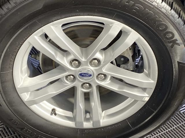 Used 2023 Black Ford XLT image 30