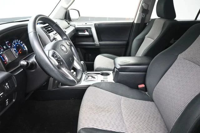 Used 2018 Barcelona Red Metallic Toyota SR5 image 17