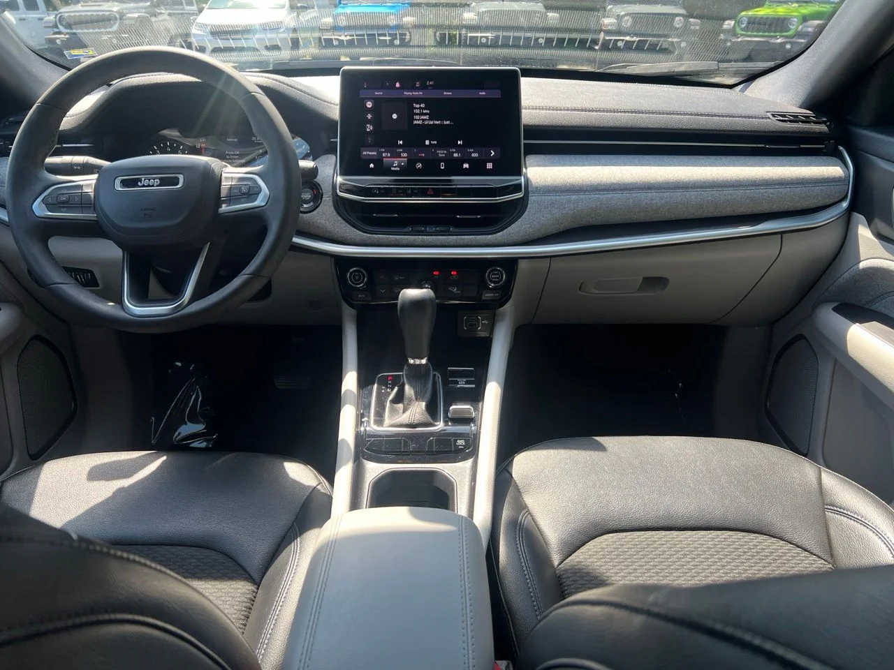 Used 2023 Black Jeep Latitude image 24