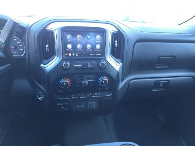 Used 2020 Satin Steel Metallic Chevrolet LT image 17