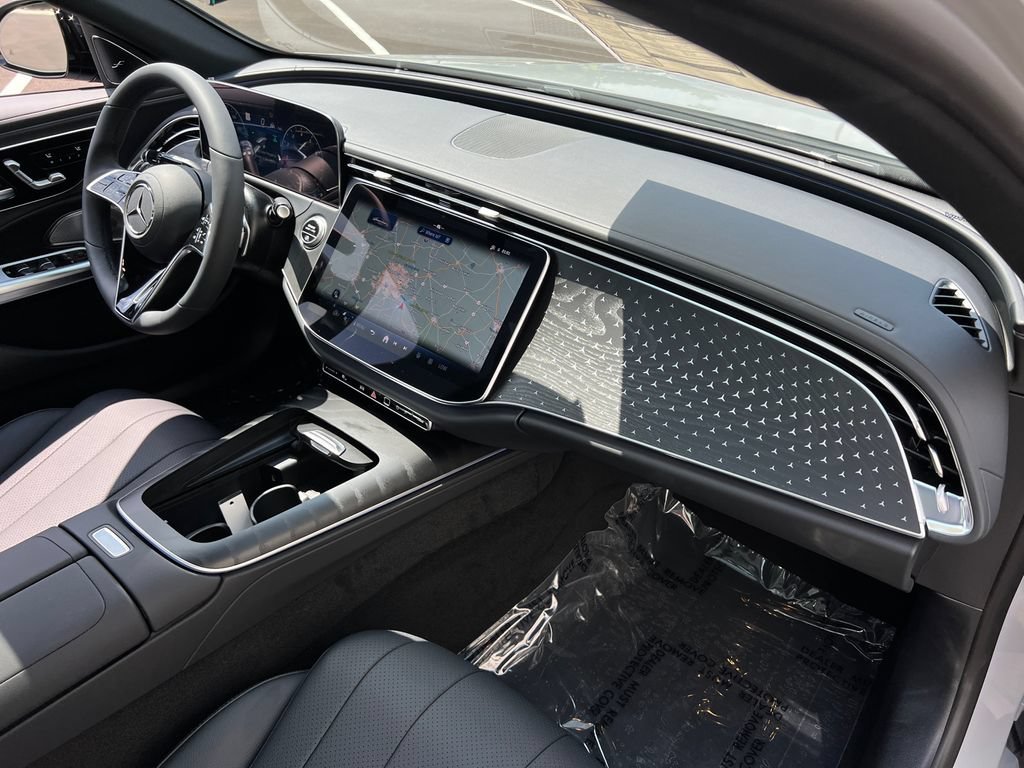 New 2026 MANUFAKTUR Alpine Grey Mercedes-Benz E 350 image 61