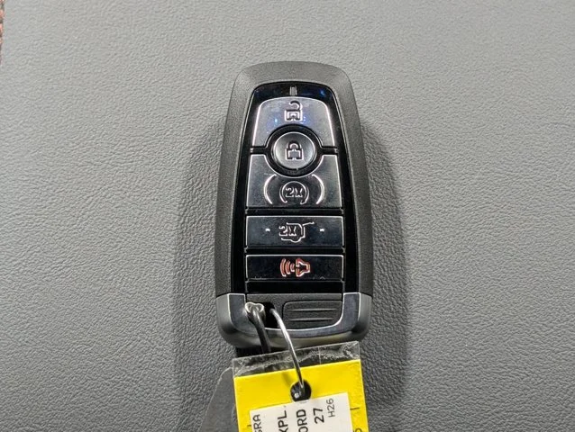 New 2027 Avalanche Gray Ford Active image 54