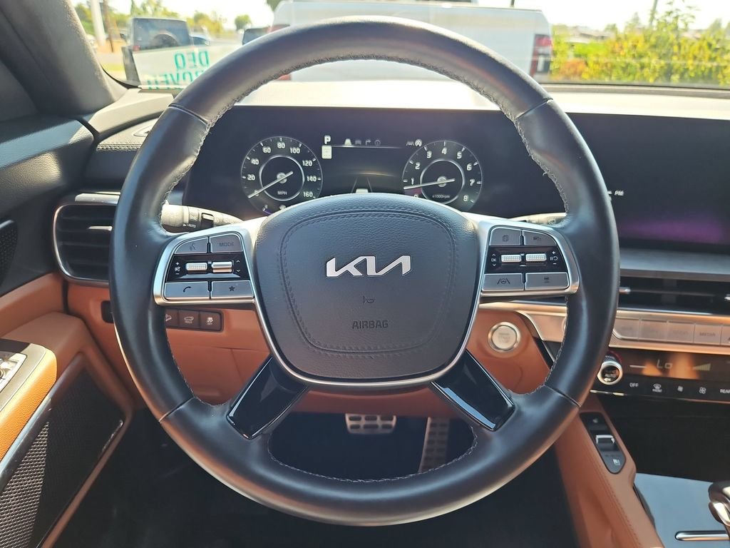 Used 2023 Silver Kia SX-Prestige X-Pro image 14
