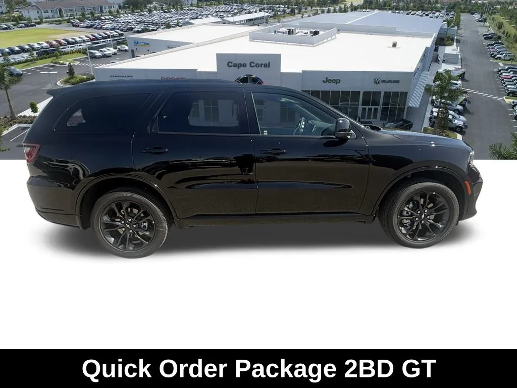 New 2026 Diamond Black Clear-Coat Exterior Paint Dodge GT image 3