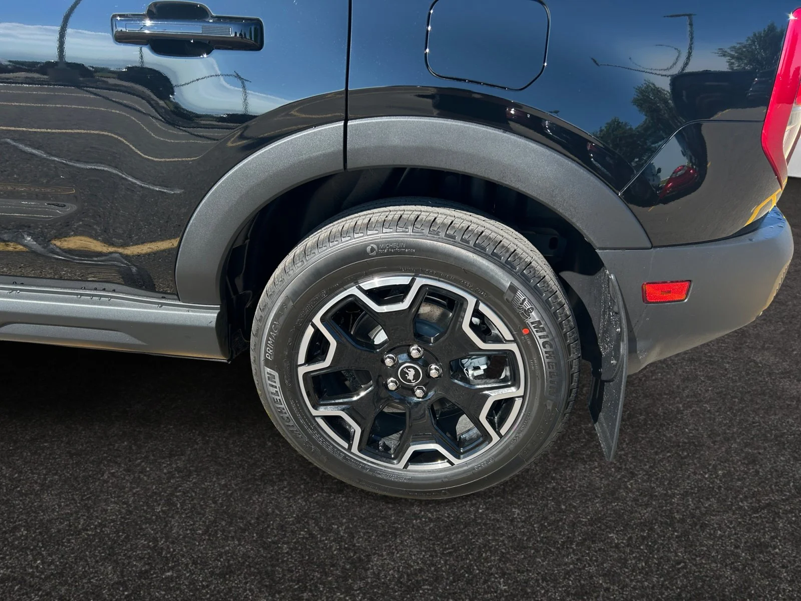 New 2026 Shadow Black Ford Outer Banks image 9
