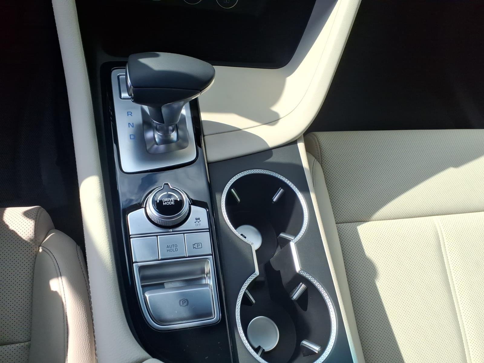 New 2026 Capri Blue Genesis 2.5T image 27