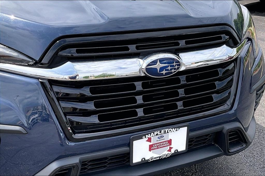 Used 2025 Blue Subaru Premium image 33