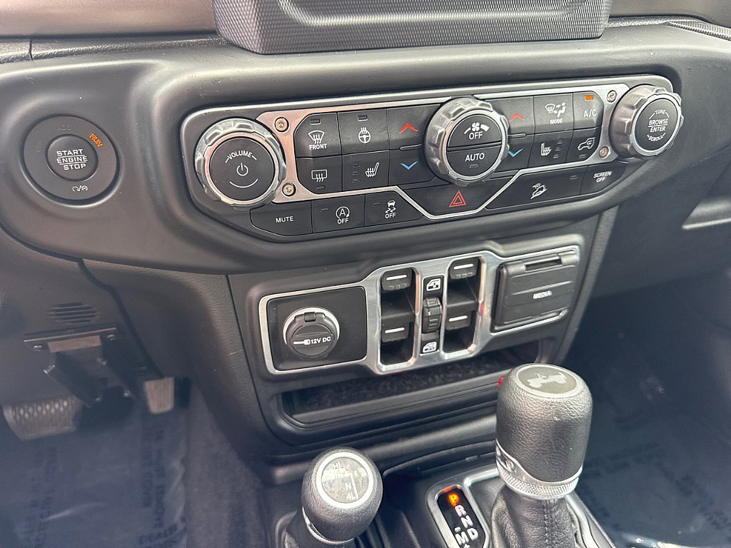 Used 2020 Ocean Blue Metallic Clearcoat Jeep Freedom image 16