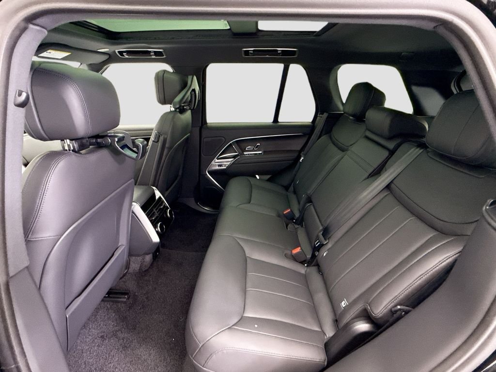 New 2026 Santorini Black Land Rover SE image 20