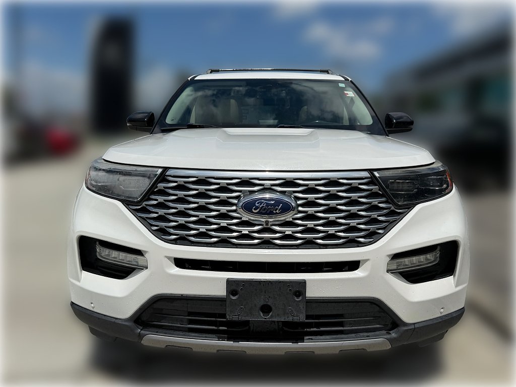 Used 2020  Ford Platinum image 2