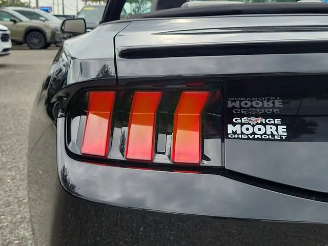 2024 Ford Mustang EcoBoost - Photo 11