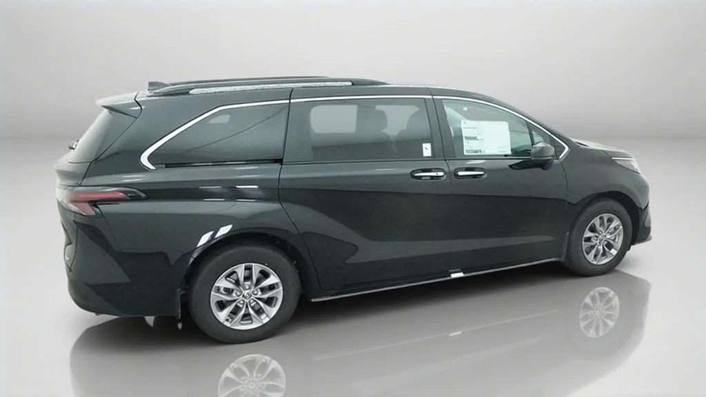 New 2026 Midnight Black Metallic Toyota XLE image 8