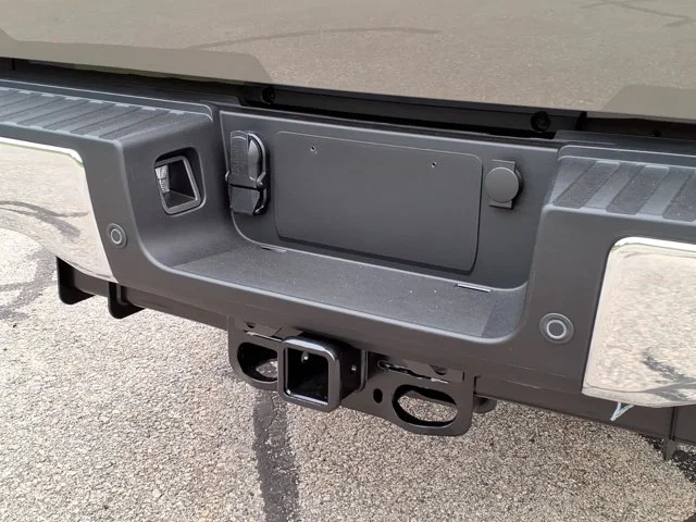 New 2026 Marsh Gray Ford XLT image 26