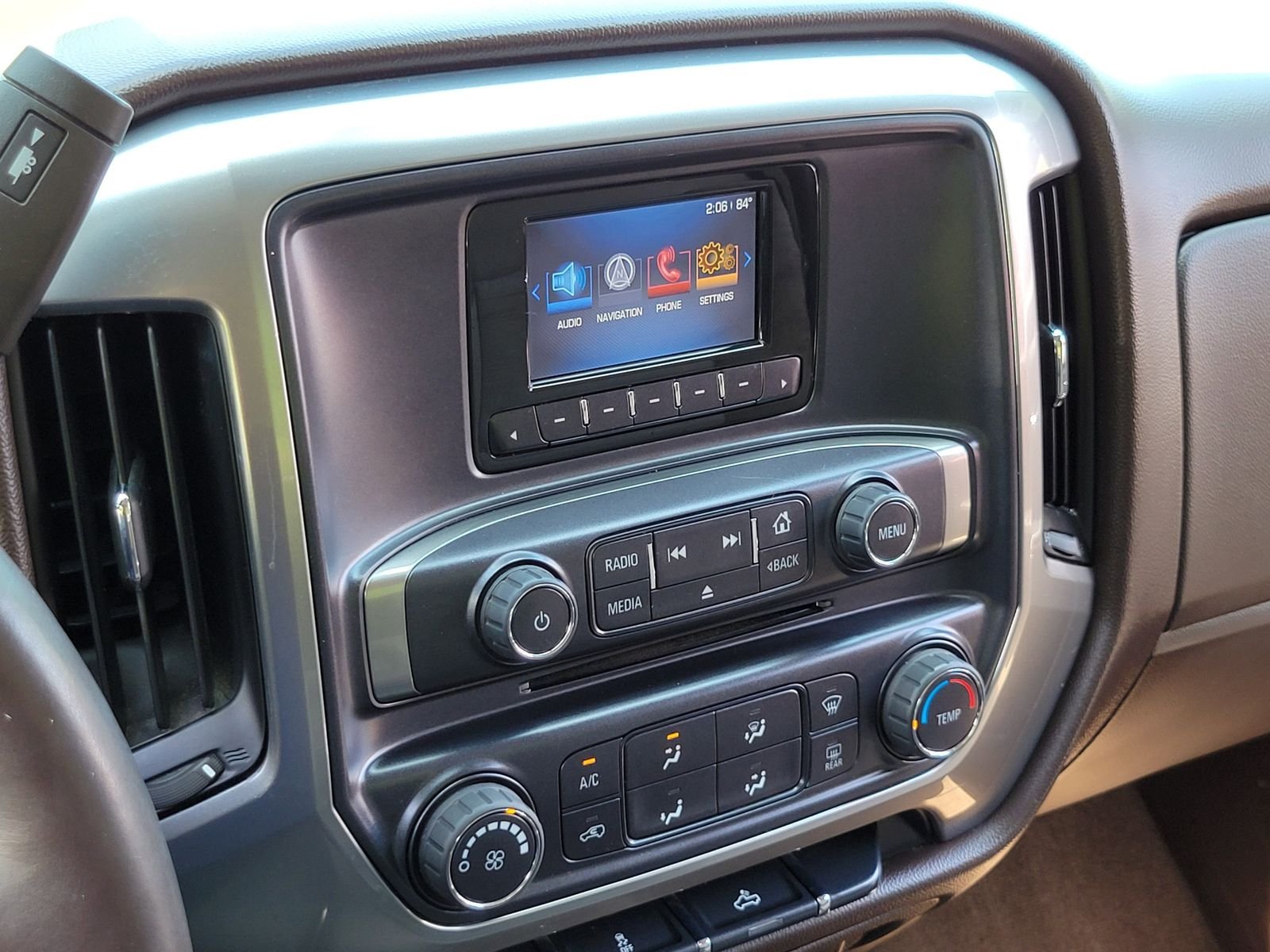 Used 2014 Red Chevrolet LT image 20