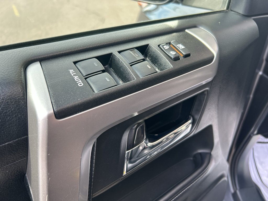Used 2019 Magnetic Gray Metallic Toyota SR5 image 17