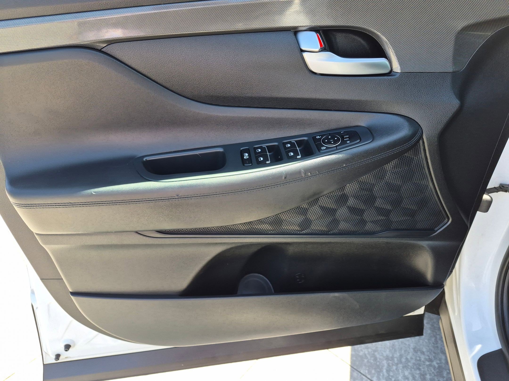 2022 Hyundai Santa Fe SEL - Photo 13