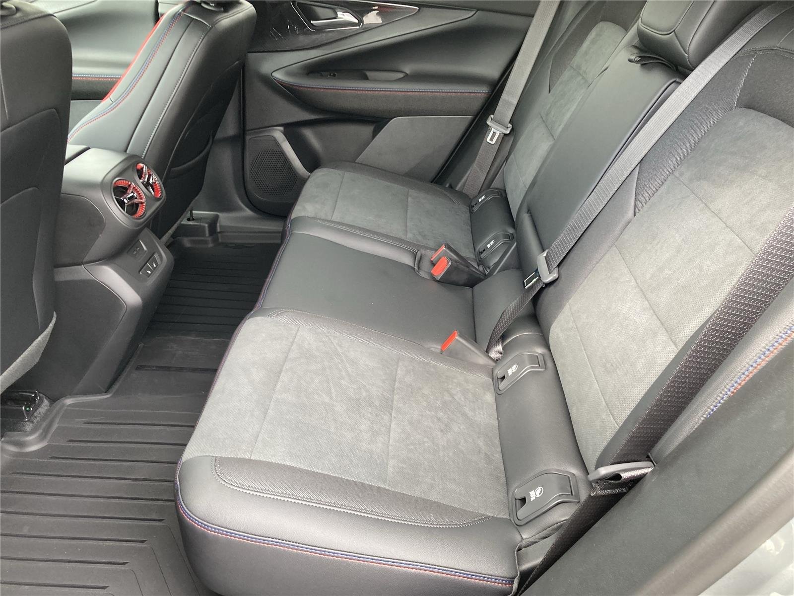 2026 Chevrolet Blazer EV RS - Photo 23