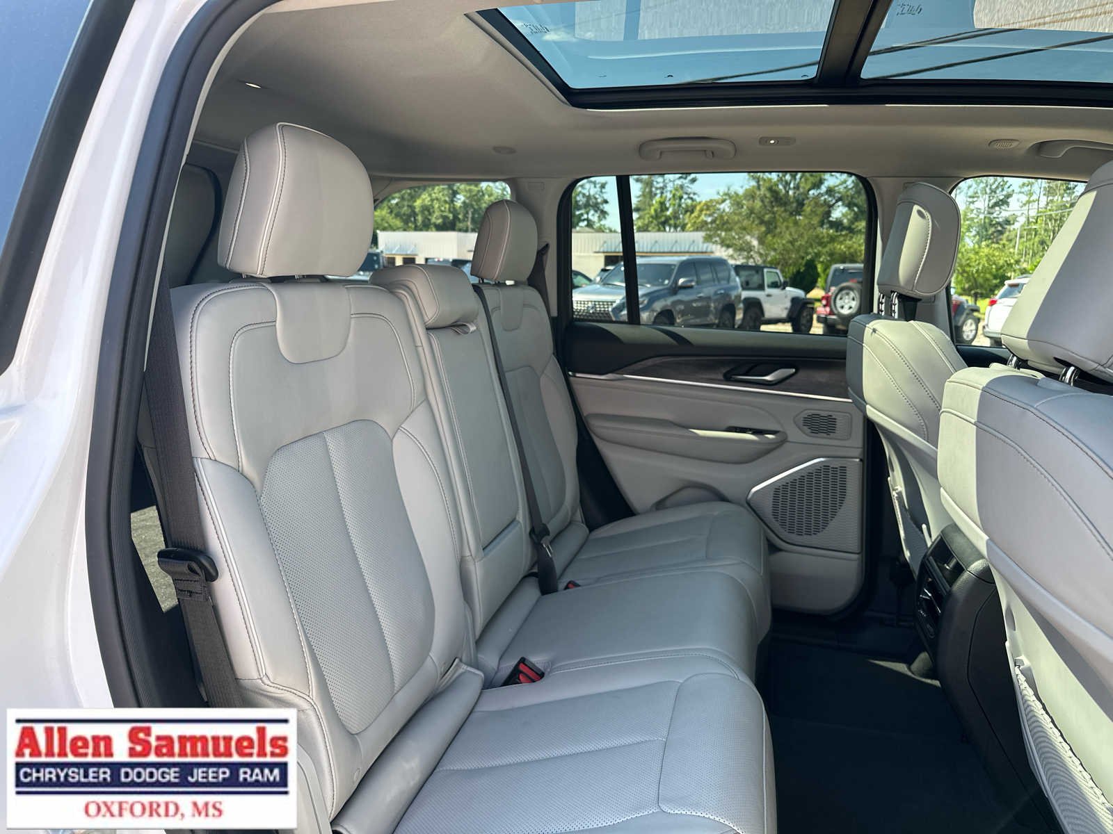 Used 2023 Bright White Clearcoat Jeep Overland image 41
