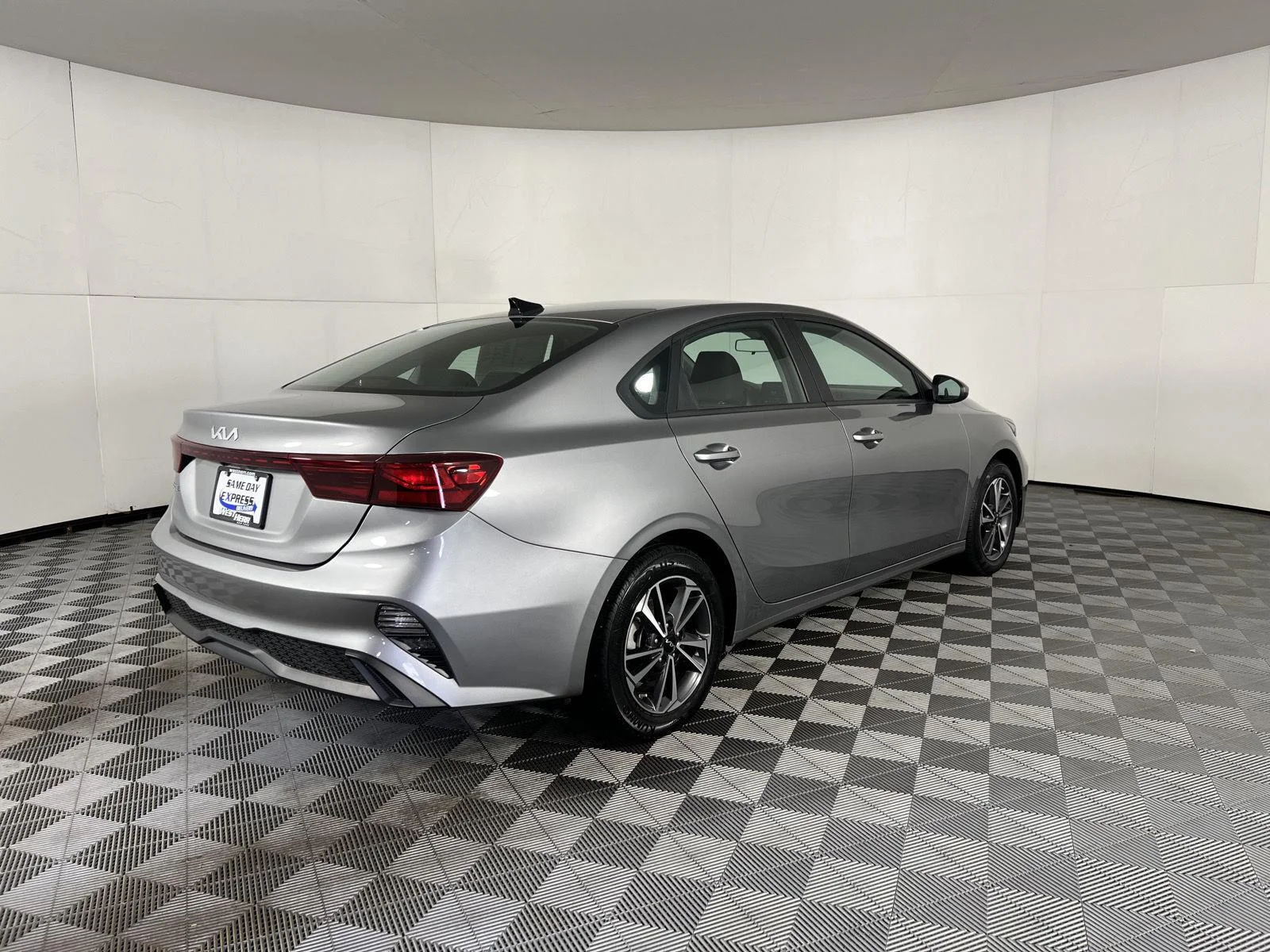 Certified Used 2024 Steel Gray Kia LXS image 11