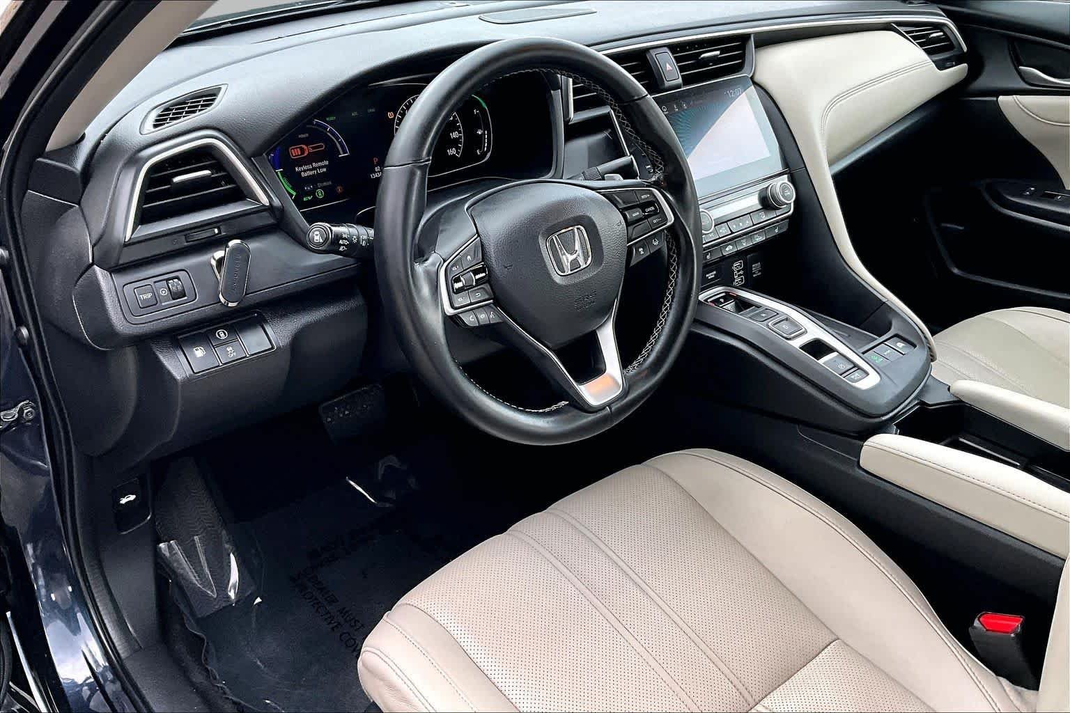 Used 2020 Cosmic Blue Metallic Honda Touring image 18