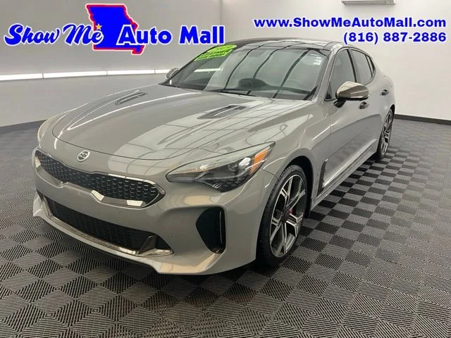 2019 Kia Stinger GT2 AWD's photo