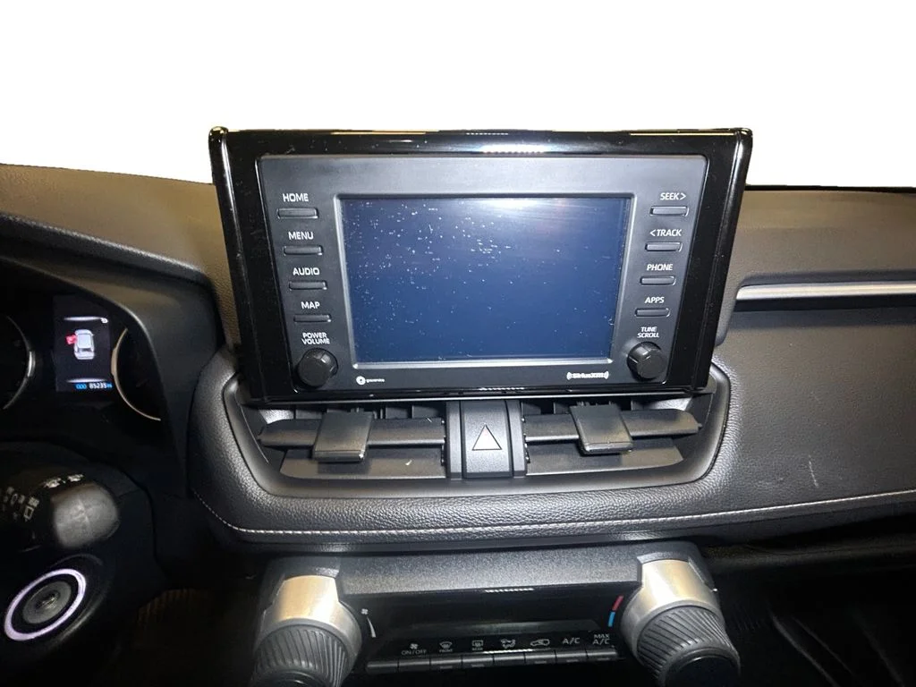 Used 2022 Magnetic Gray Toyota LE image 10