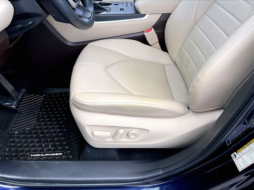 Used 2022 Blueprint Toyota XLE image 36