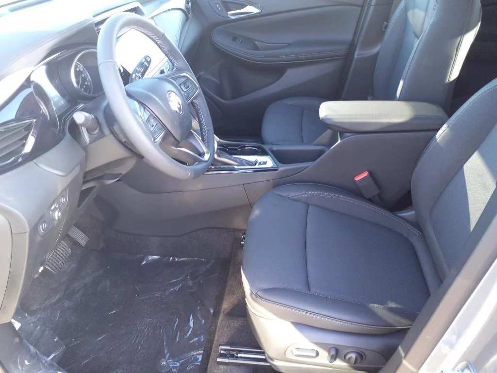Used 2023 Moonstone Gray Metallic Buick Select image 5
